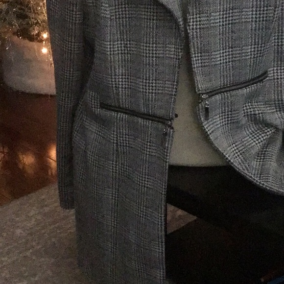 Long blazer - Picture 2 of 5